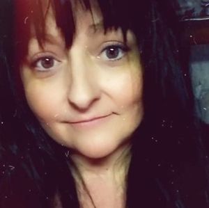 Meet your Posher, Becky